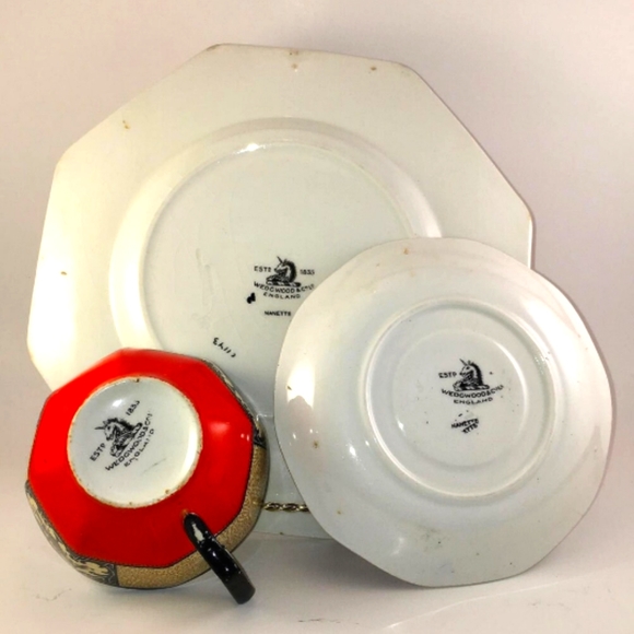 Wedgwood & Co England Red Nanette 3-Piece Set - Picture 4 of 4